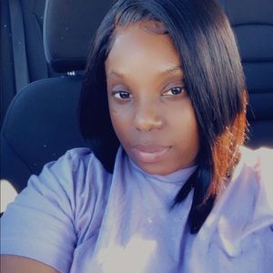 Meet your Posher, Shakria